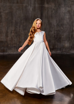 White Satin Scalloped Edges Flower Girl Dress With Pockets